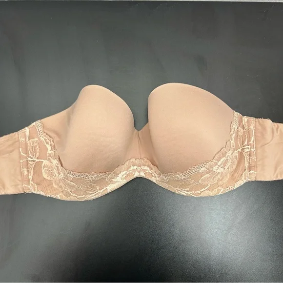 Victoria’s Secret Body by Victoria Nude Bra Size: 36DD - Picture 9 of 9